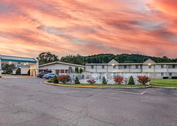Quality Inn & Suites Vestal Binghamton Near University